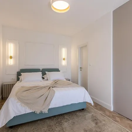 Lejlighed Seafront Luxury Apt With Balcony And Amazing View *
