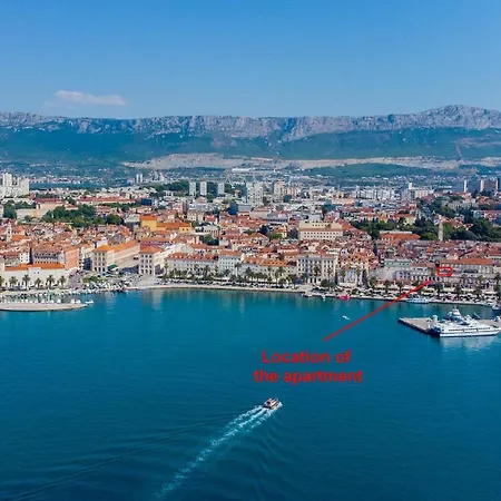 Lejlighed Seafront Luxury Apt With Balcony And Amazing View Split